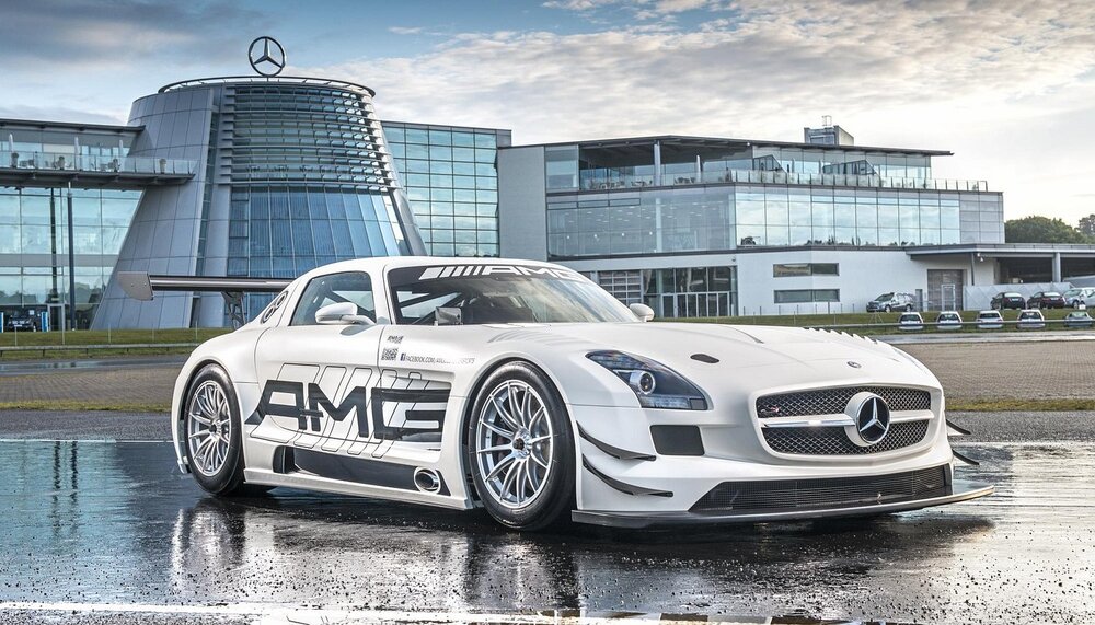 Mercedes-Benz World