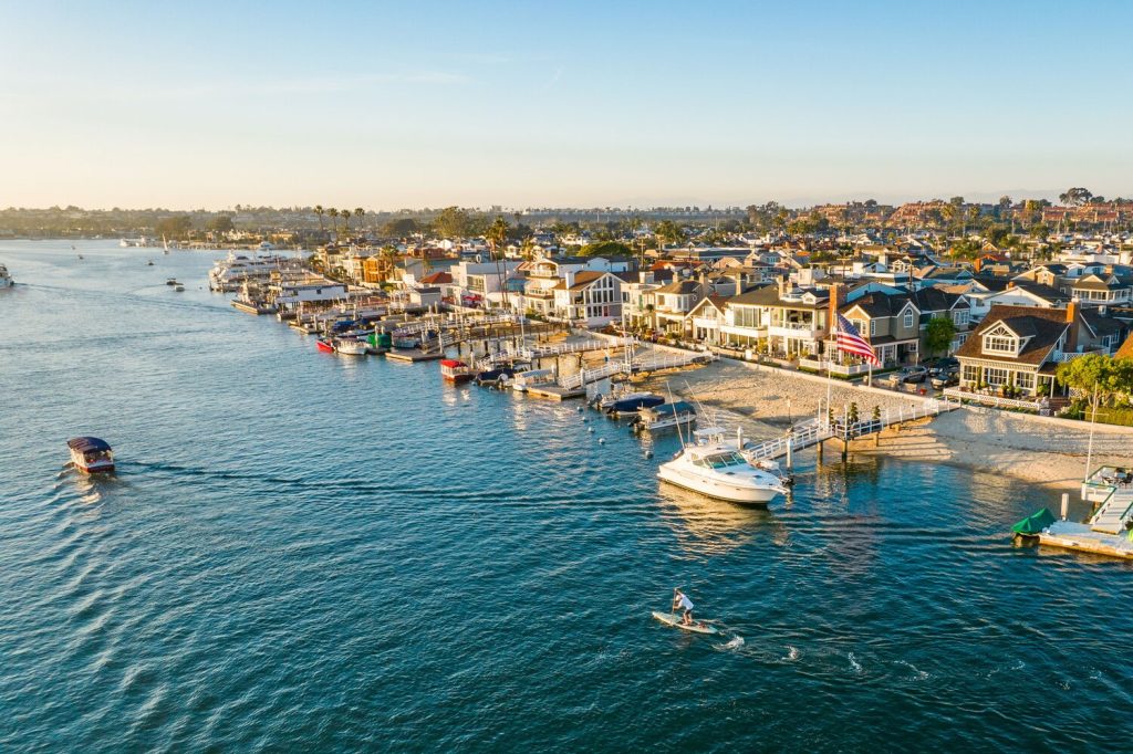 Balboa Peninsula, Duffy Boat & Paddleboarder